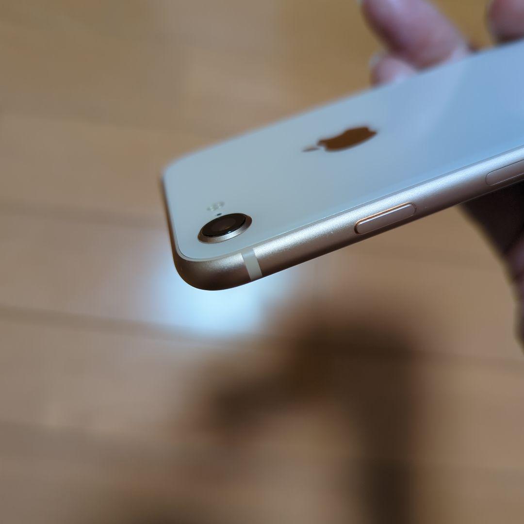 【相談中】Apple iPhone 8 64GB ゴールド 88%　おまけ付き