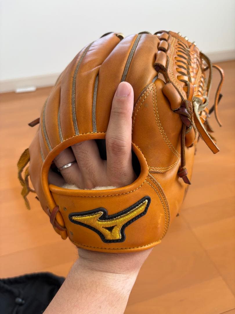 ミズノプロ軟式内野用グローブ