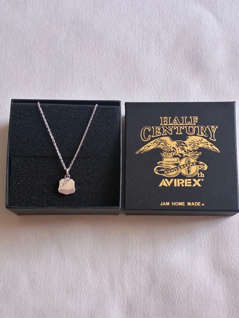 よ*や様 美品　AVIREX 50th限定 アクセサリー ネックレス