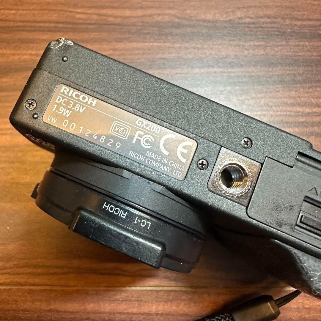 RICOH GX200 デジカメ 2435