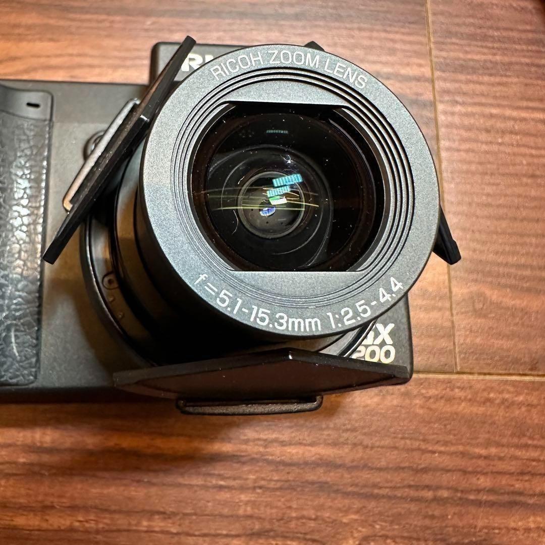 RICOH GX200 デジカメ 2435