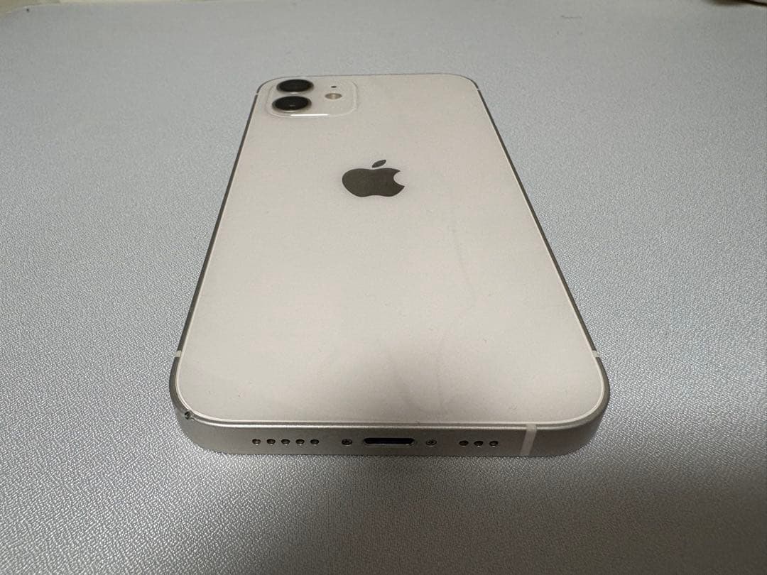 iPhone12 64GB SIMロックなし ホワイト