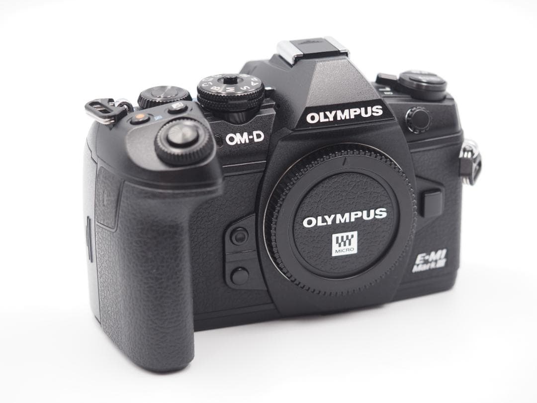 OLYMPUS OM-D E-M1MARKⅢ
