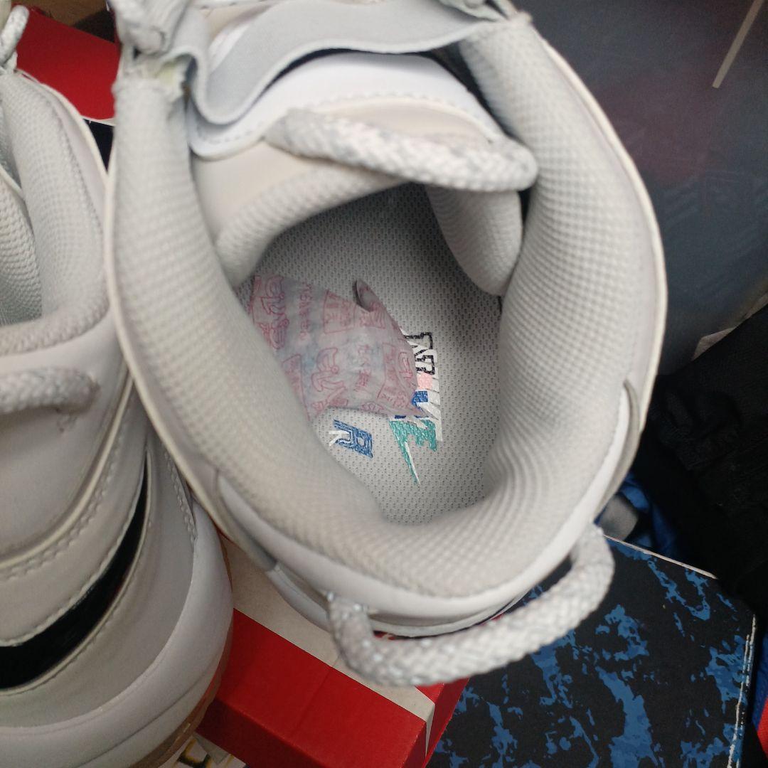 M*n様 Nike Air More Uptempo ホワイト/ブラック