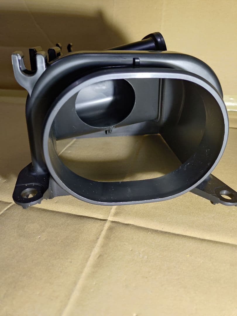 新型N-BOXターボ車　エアクリーナー　インタークーラーエアーガイド