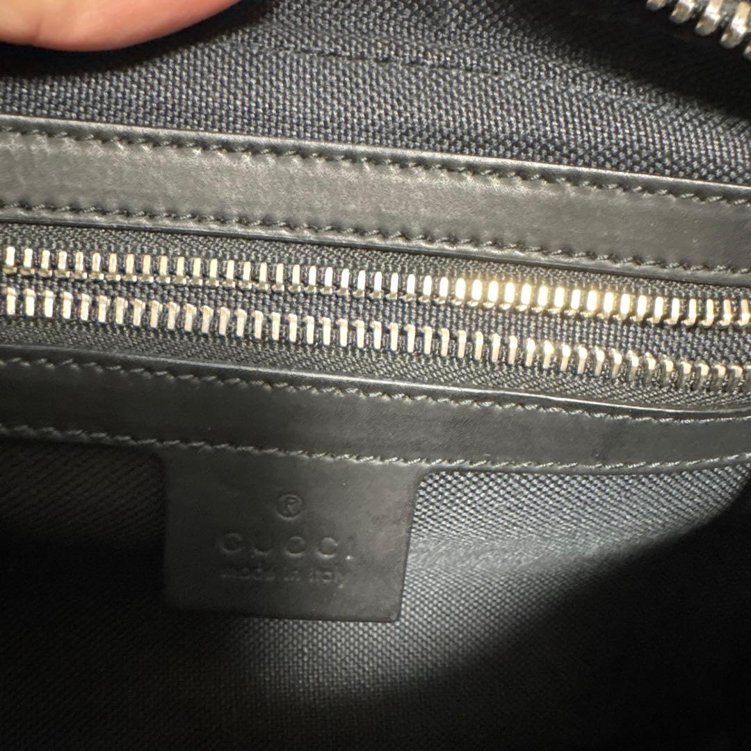 GUCCI GGスプリームボディバッグ ブラック 美品 正規品