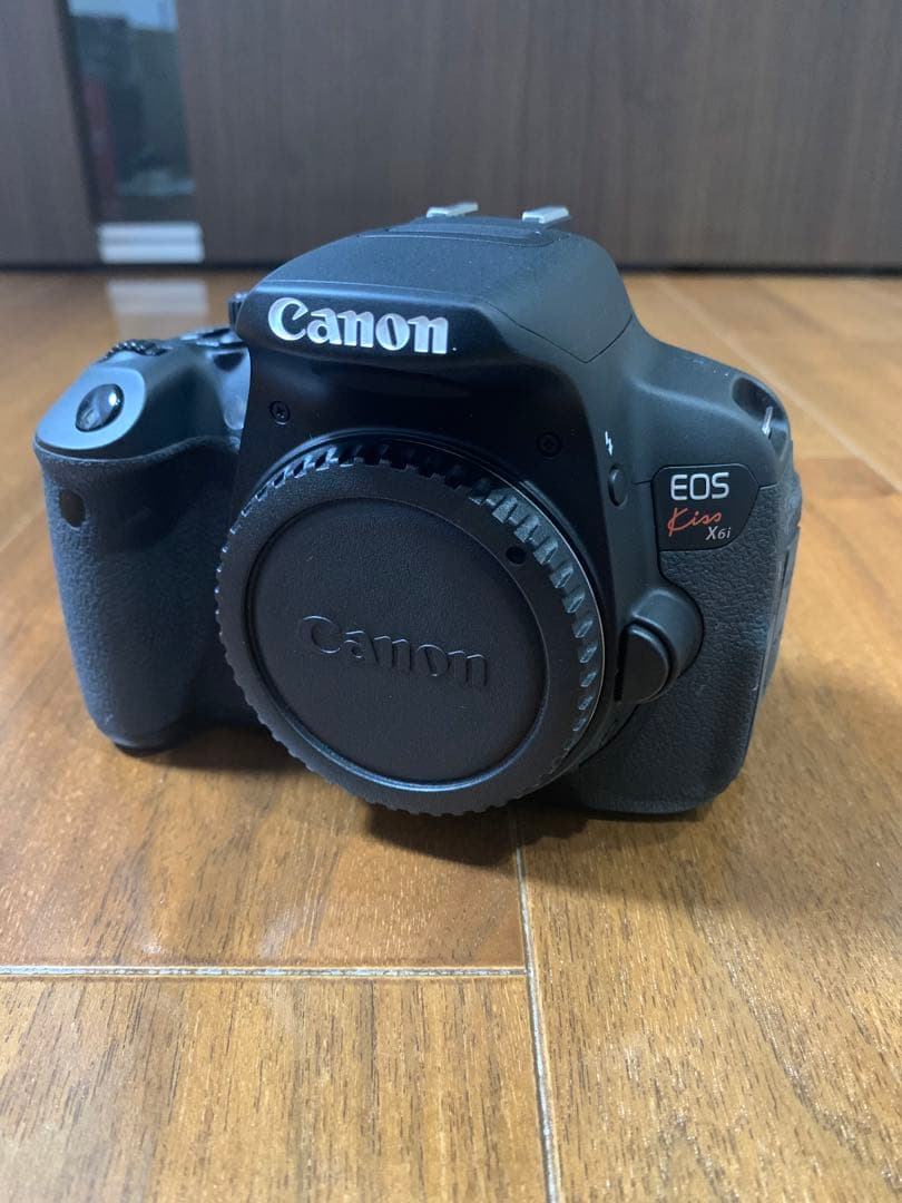 Canon EOS Kiss X6i ボディ