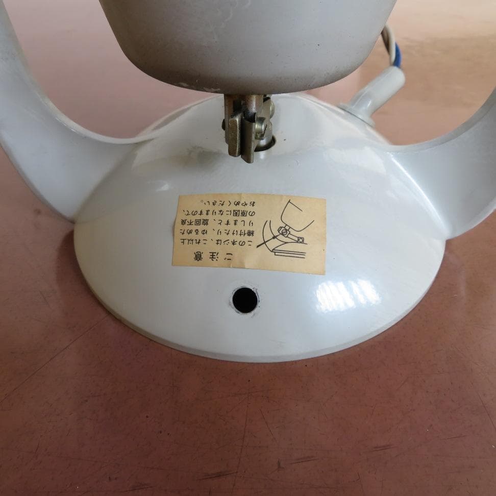 東芝天井扇風機（CT-40Y）昭和レトロ　TOSHIBA 旋回扇天井扇【送料込】