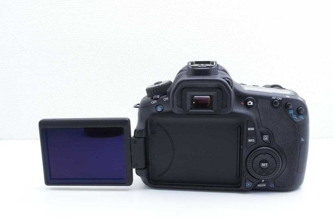シャッター数257回 Canon EOS 60D タッチ操作感覚で簡単