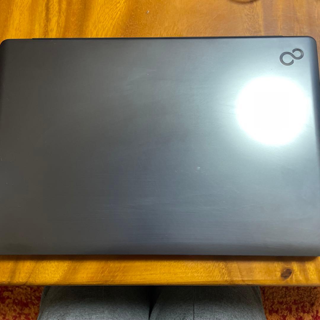 富士通 LIFEBOOK MH55/H1