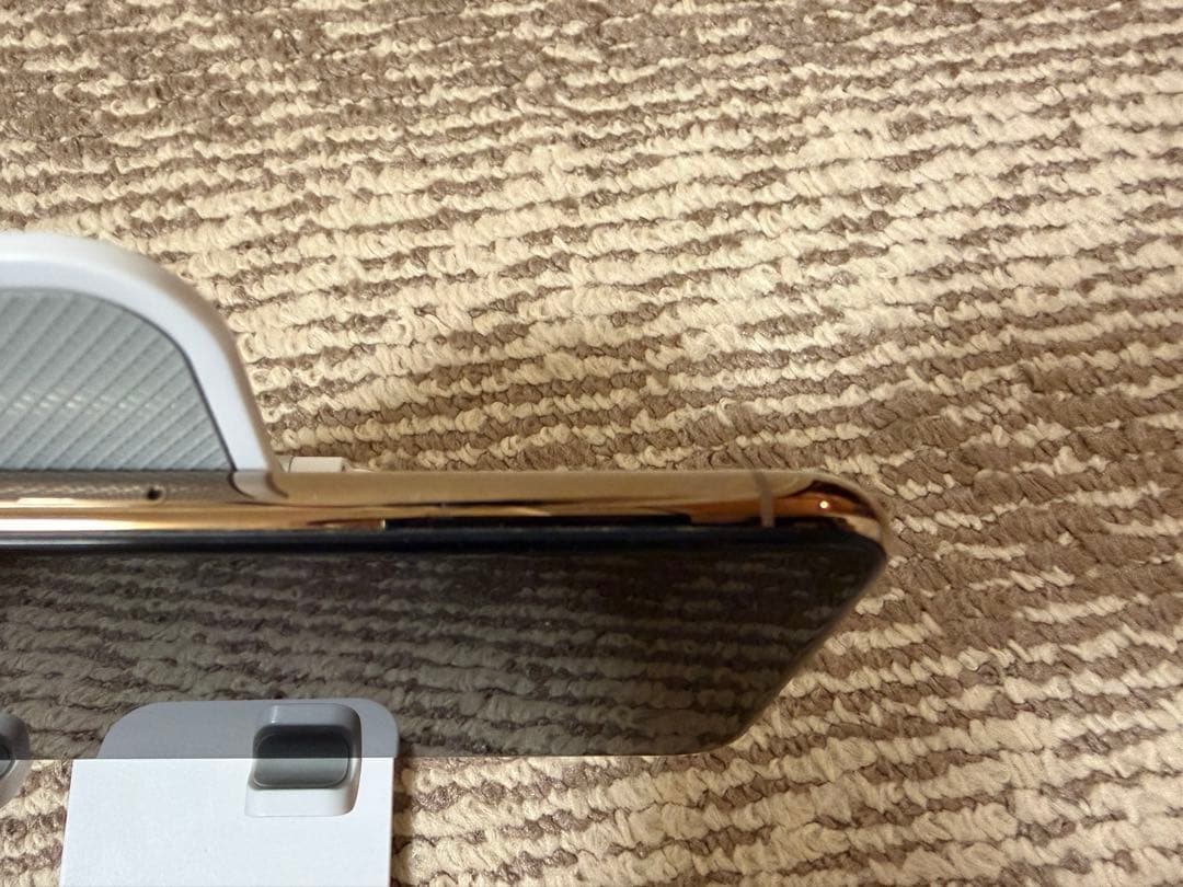 Apple iPhone Xs ゴールド 256GB本体