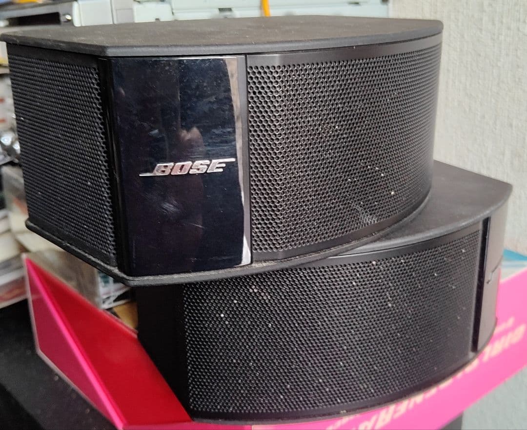 Bose　LIFESTYLE　235　スピーカーテーブルスタンド付属