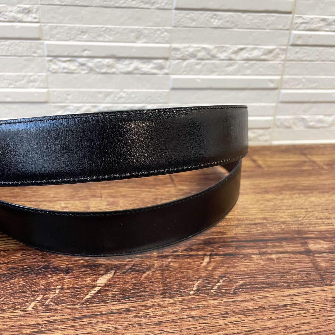 美品 セリーヌ レザー ベルト トリオンフ バックル リバーシブル ブラック.