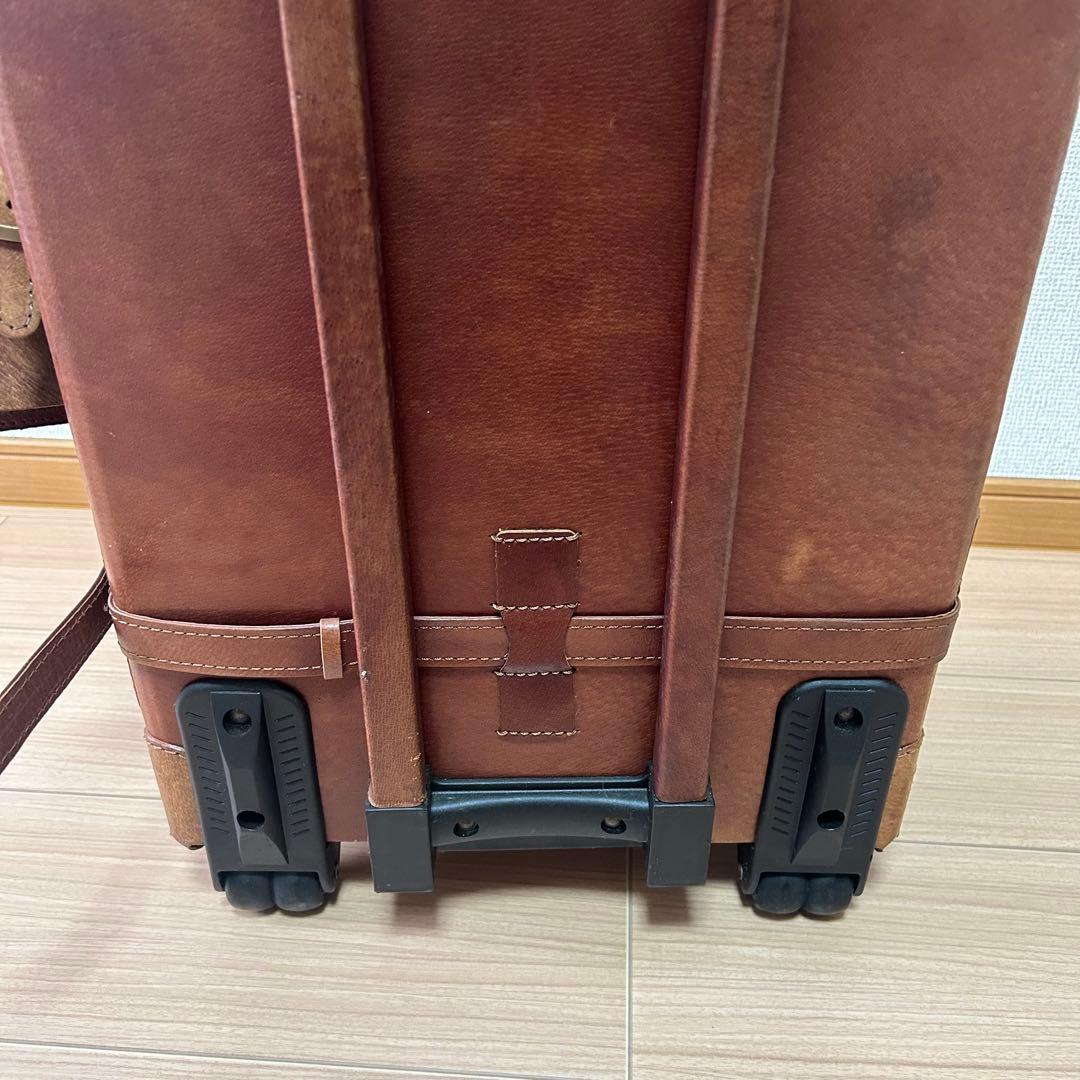 希少 ユーラシアsiffler(シフレ) ユーラシアトランク 豚本革