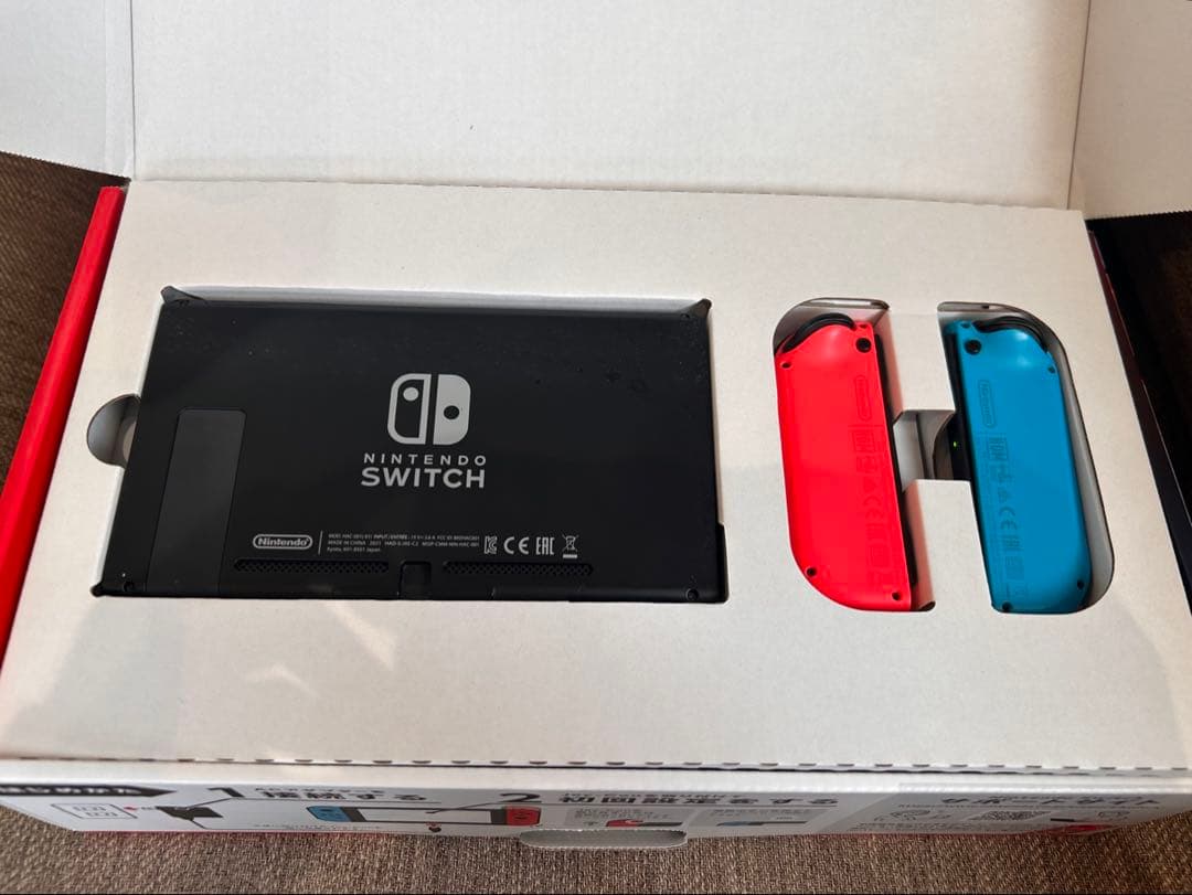 任天堂Switch(Joy-Conグリップなし)