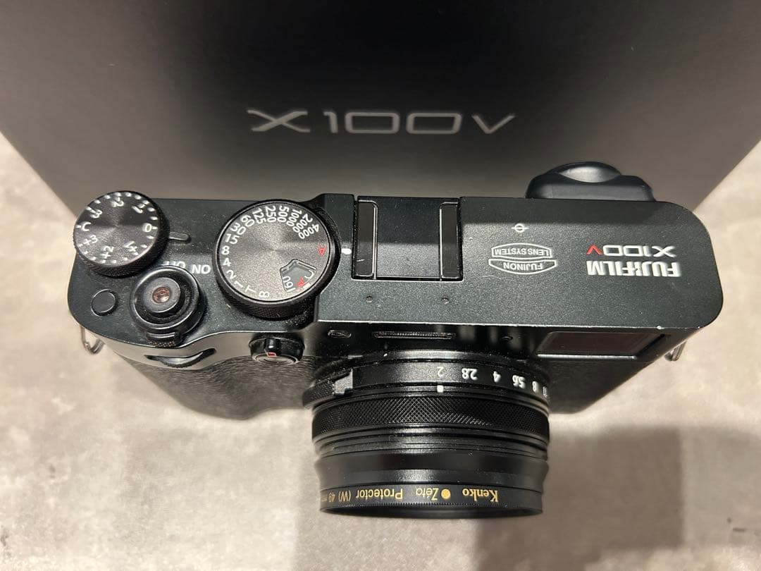 FUJIFILM X100V ブラック