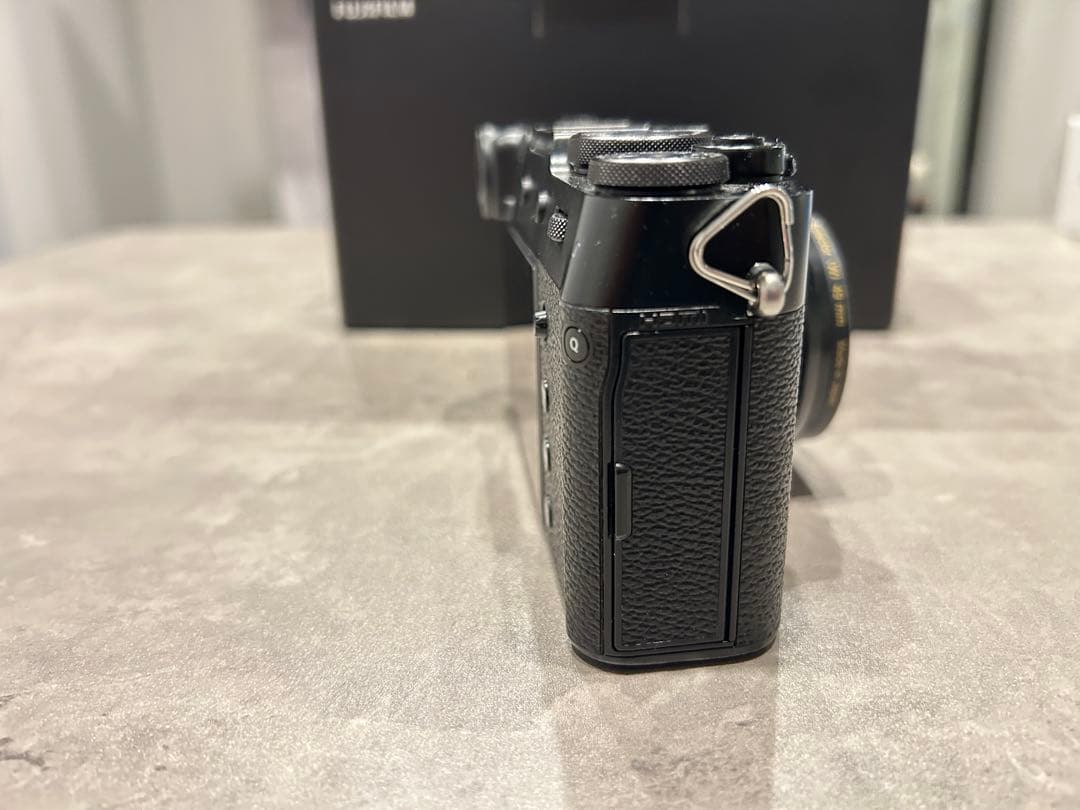 FUJIFILM X100V ブラック