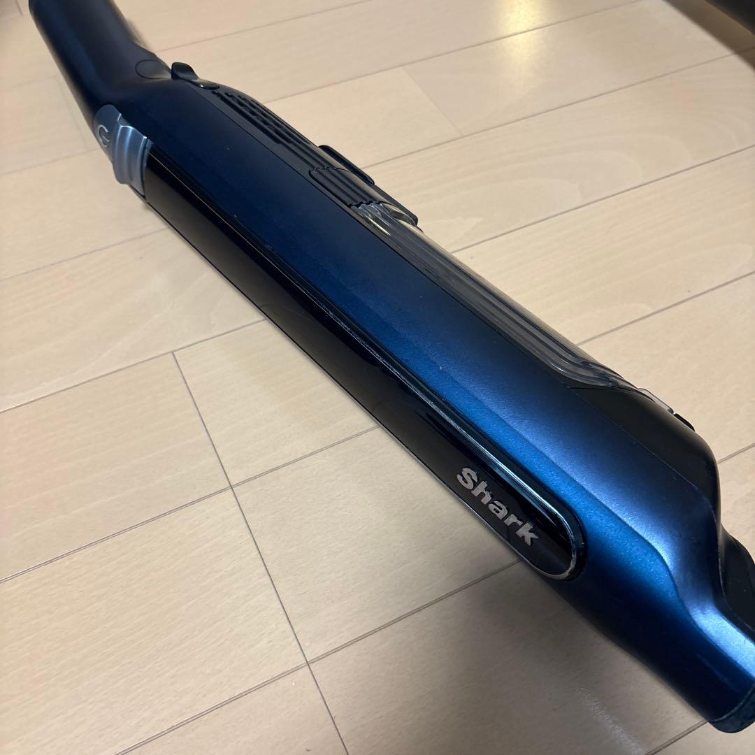 シャーク コードレススティッククリーナー CS401J