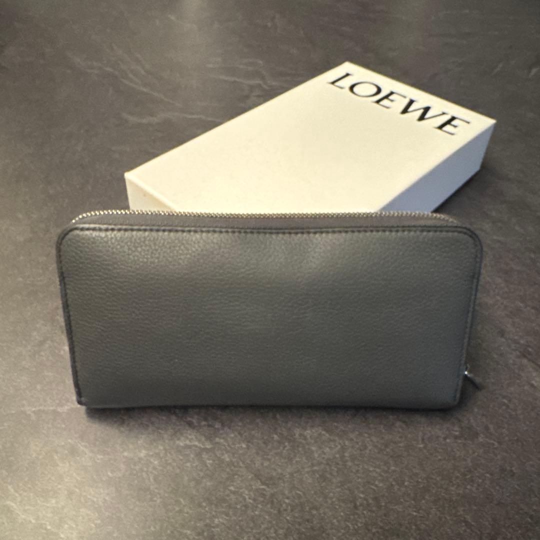 LOEWE ジップアラウンド ウォレット (ソフトグレインカーフ)