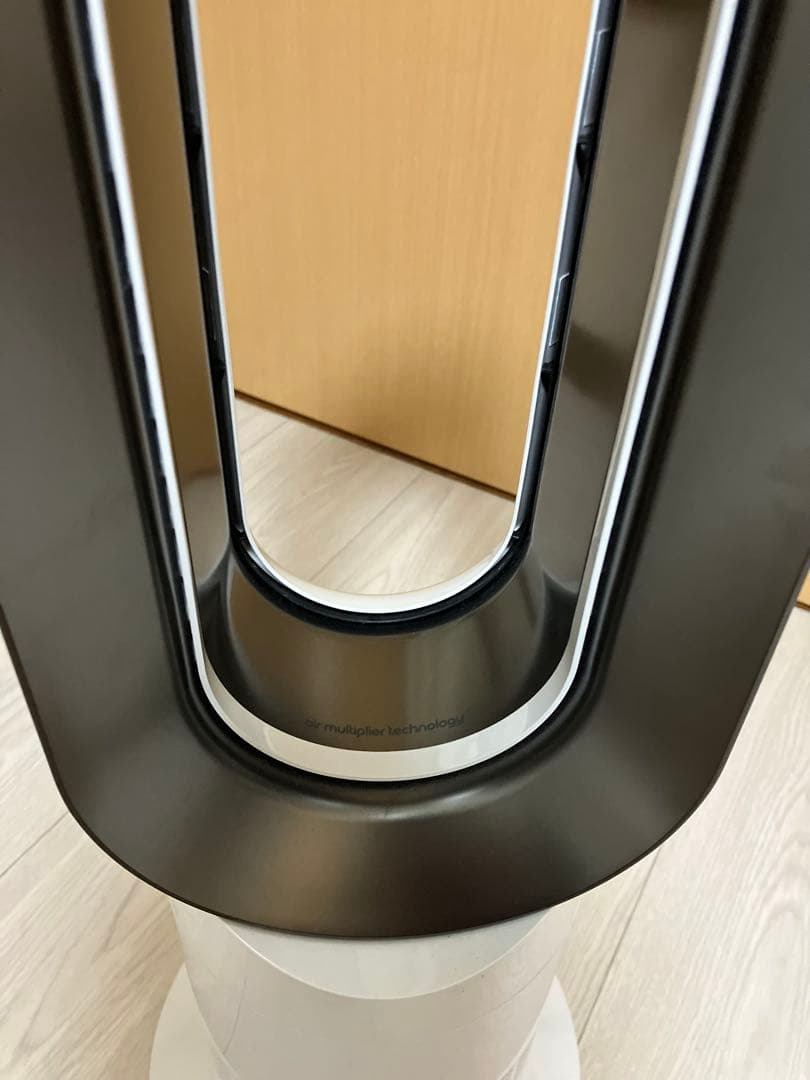 2023年製 Dyson HOT+CooL AM09 セラミックファンヒーター
