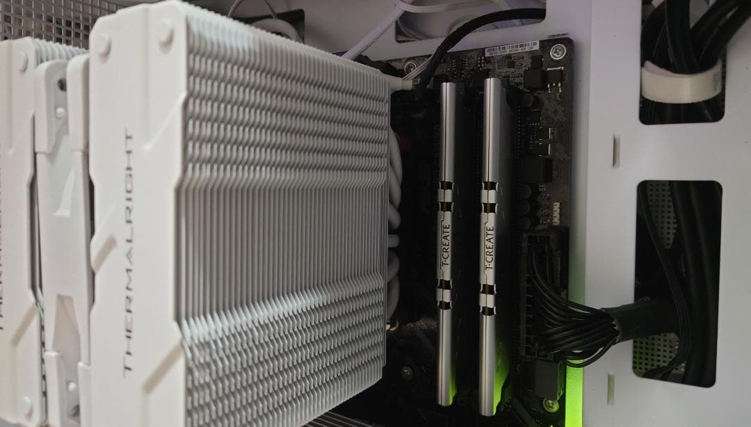 TEAMGROUP 64GB DDR4 メモリー 3200MHz 32GB×2枚