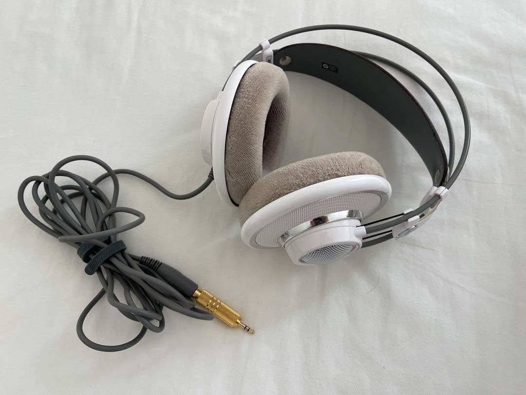 AKG K701 有線ヘッドホン