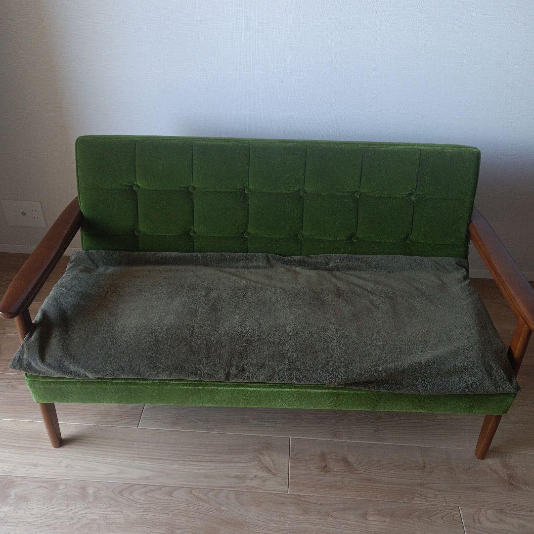 カリモク60 ｋチェア ２シーターモケットグリーン