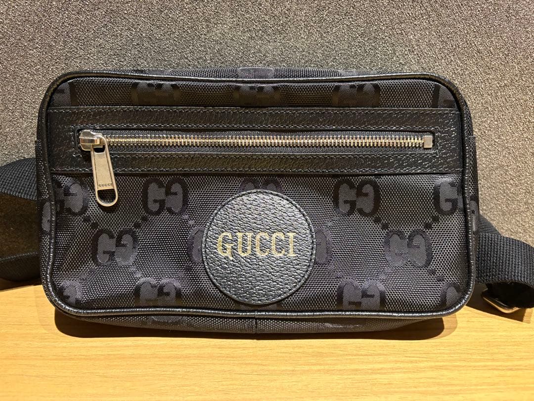 【最終値下】美品 GUCCI オフザグリッド GG クロスボディ ボディバッグ