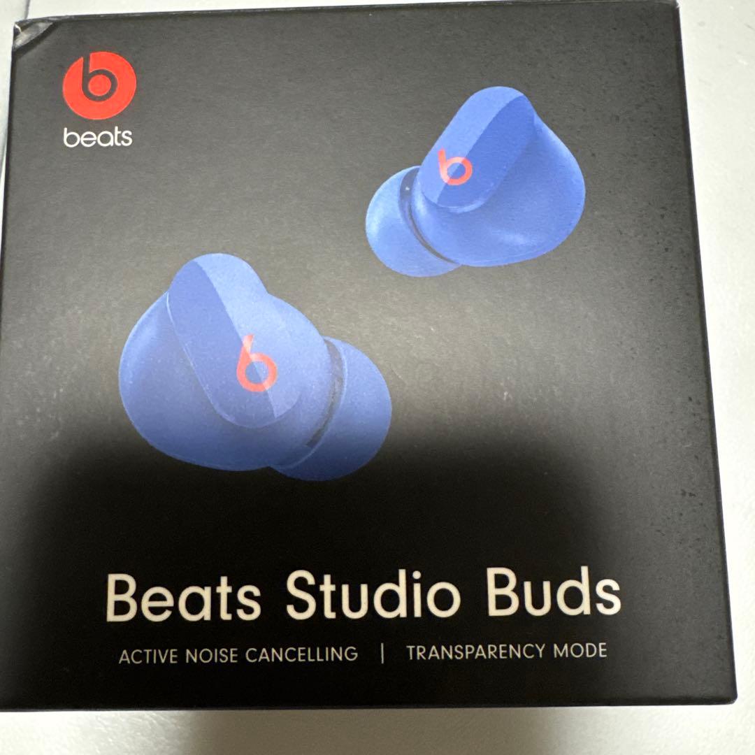 イヤホン Beats Studio Buds