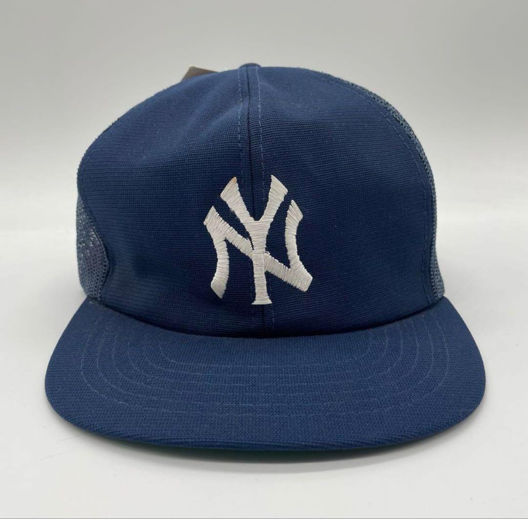 【超希少】80s ヤンキース メッシュキャップ AJD つば裏緑 デッドストック