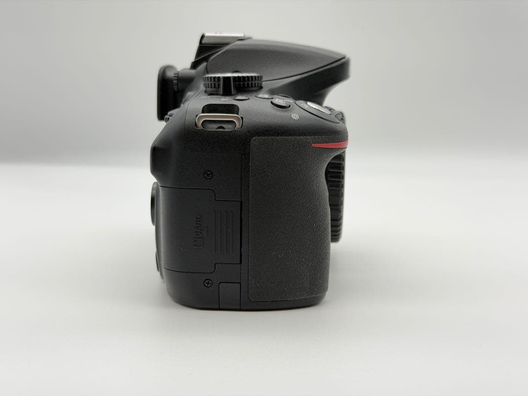 Nikon D5200 ボディ