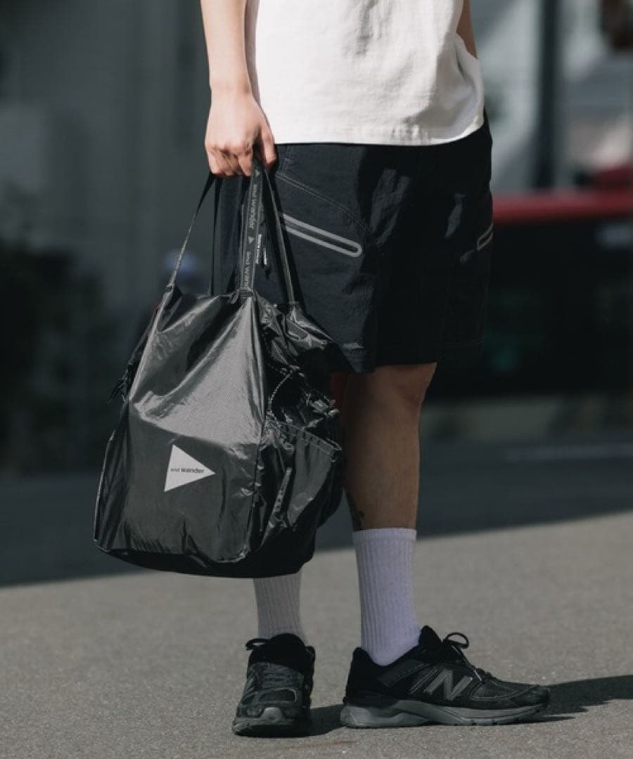 〈and wander〉sil tote bag トートバッグ 2way 黒