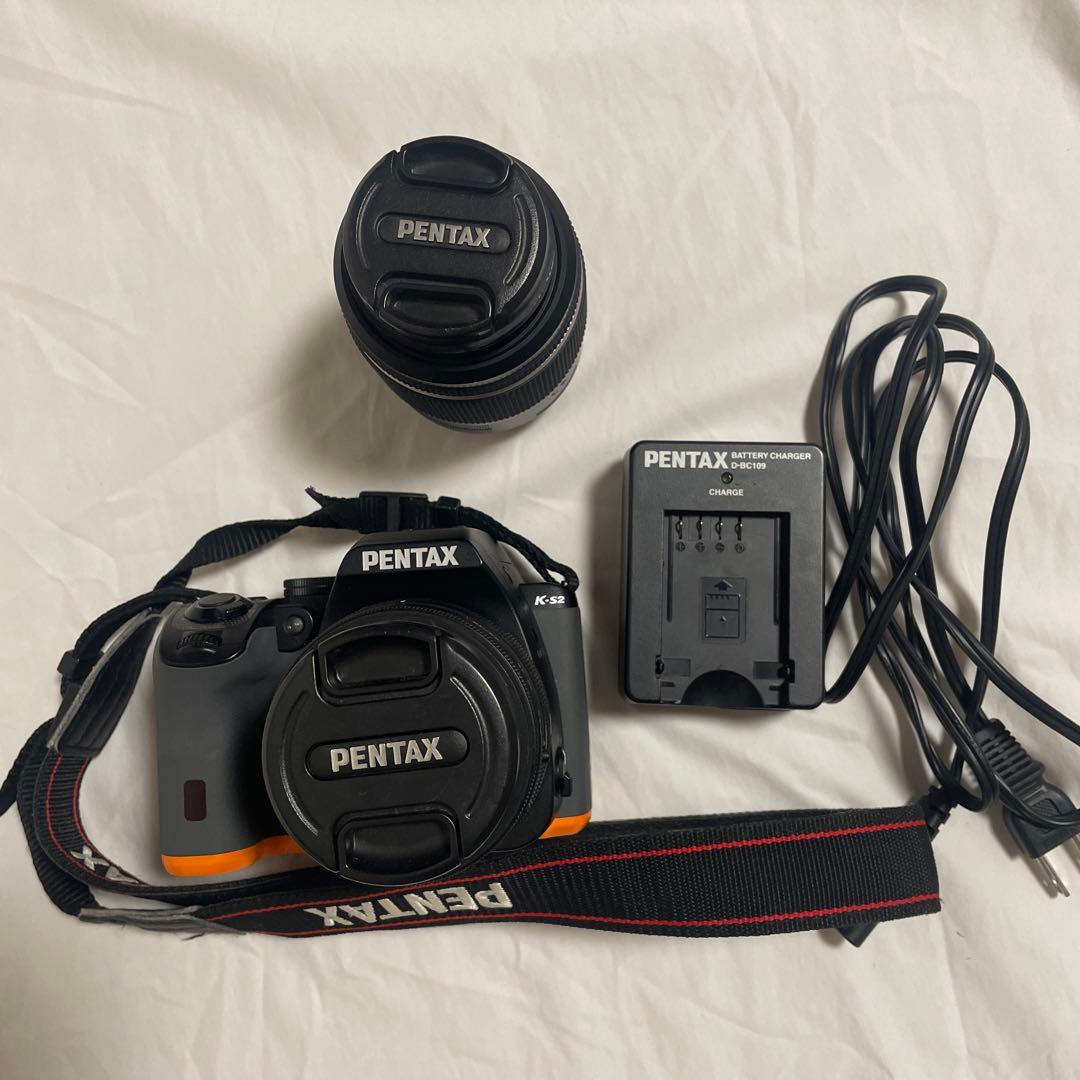 デジタル一眼レフPENTAX K-S2 ブラック×オレンジ　三連休限定セール‼️