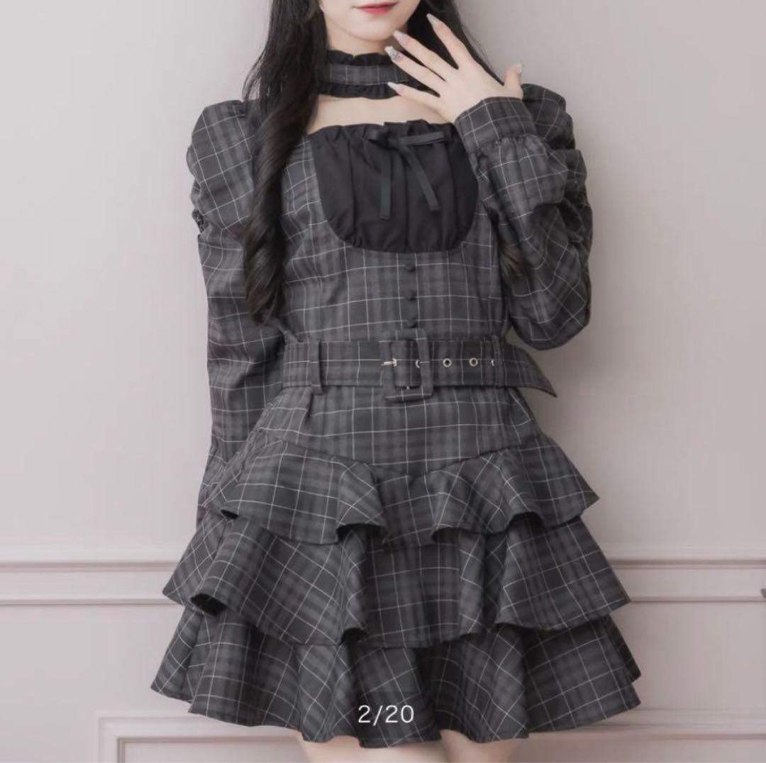 pium チョーカーフリルティアードワンピース ブラックチェック