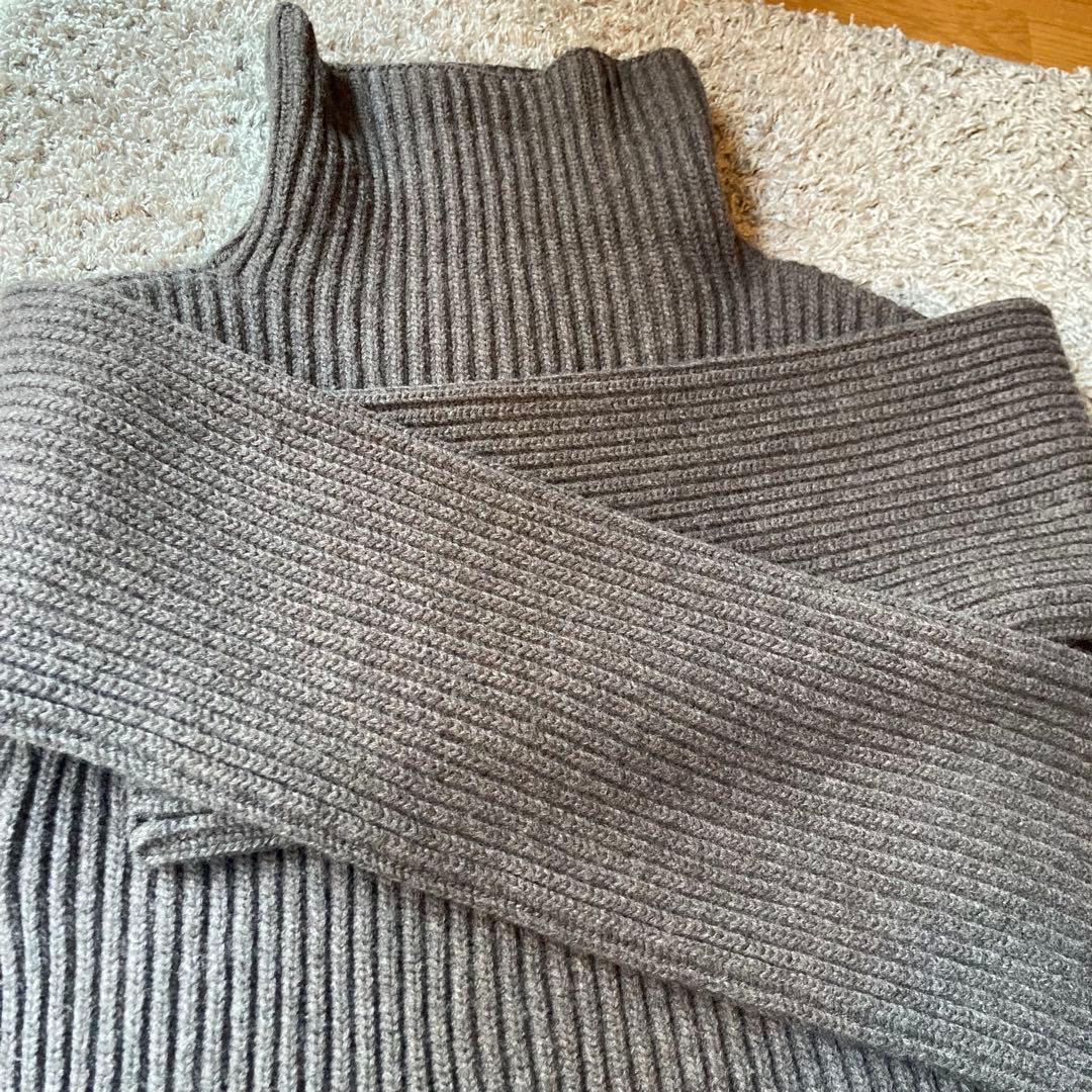 トップス THE SHISHIKUI HIGH NECK KNIT /DARK BROWN