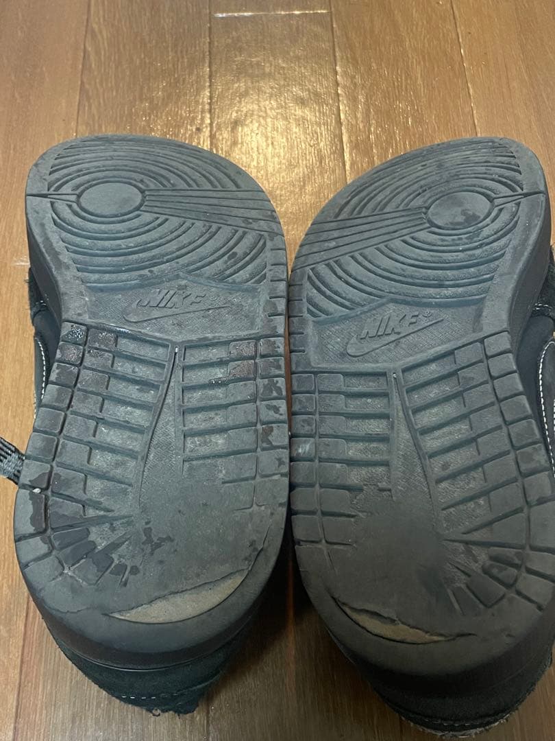 Travisブラックファントム JORDAN1