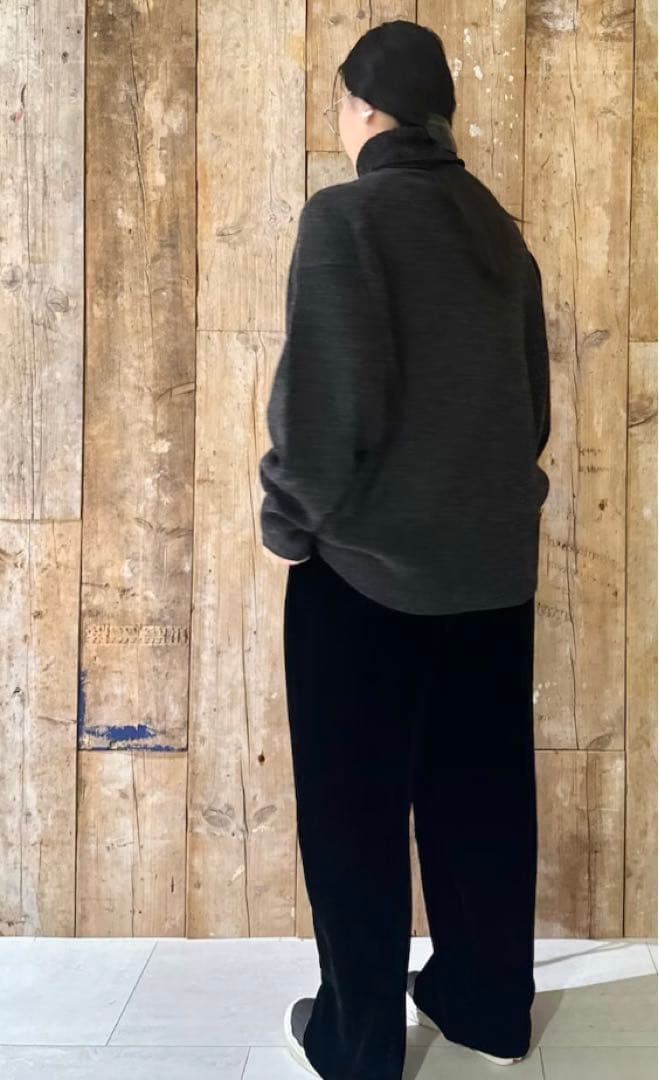 新品未使用＊かぐれハミルトンタートルニット＊チャコール