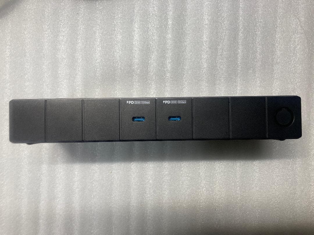 Anker 778 Thunderbolt 4 ドッキングステーション