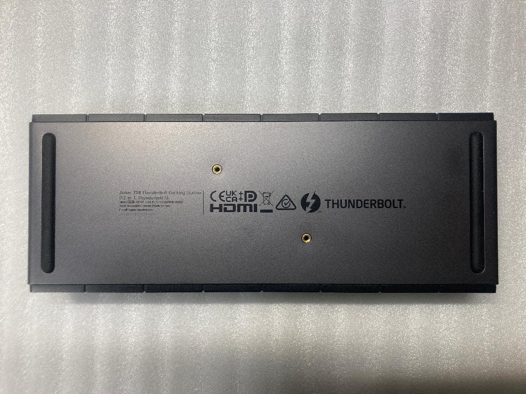 Anker 778 Thunderbolt 4 ドッキングステーション