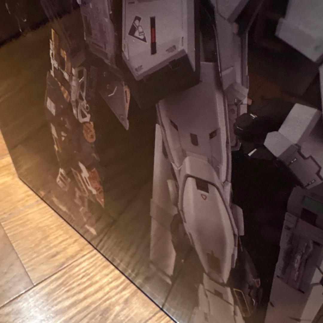 輸送箱傷あり　PG UNLEASHED 1/60 RX-93 νガンダム