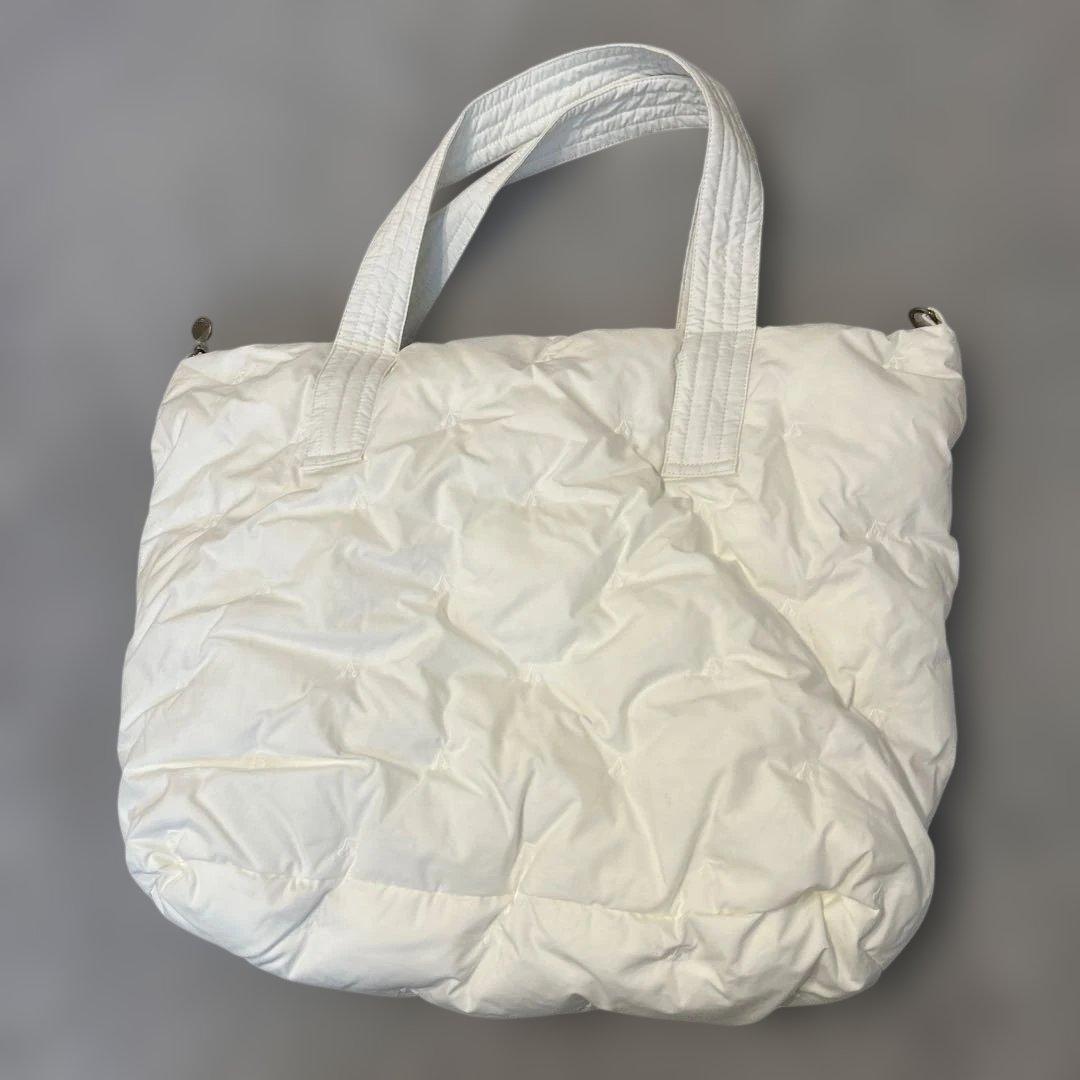 Bonpoint マザーズバッグ　ホワイト　チェリー刺繍