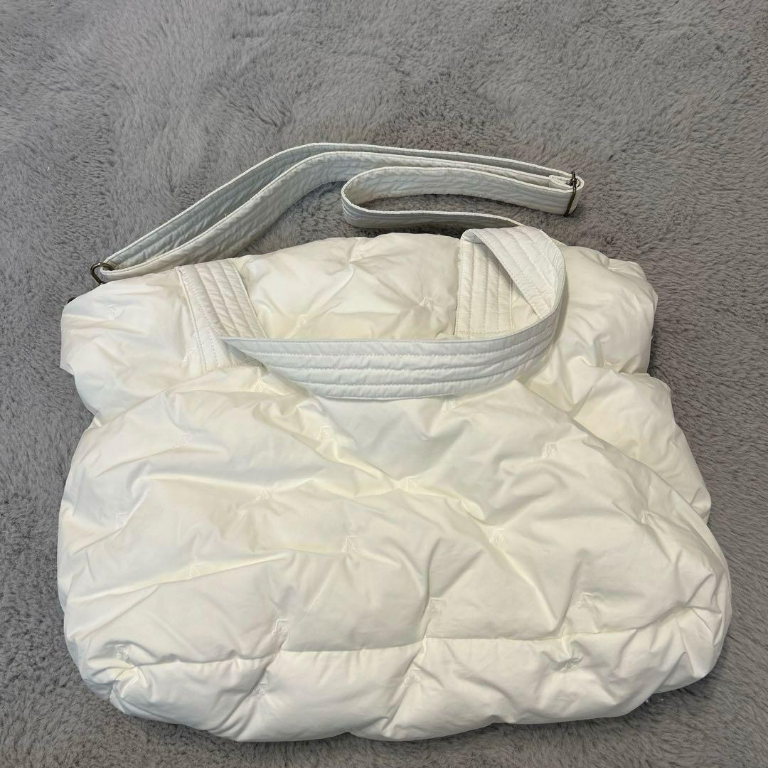 Bonpoint マザーズバッグ　ホワイト　チェリー刺繍