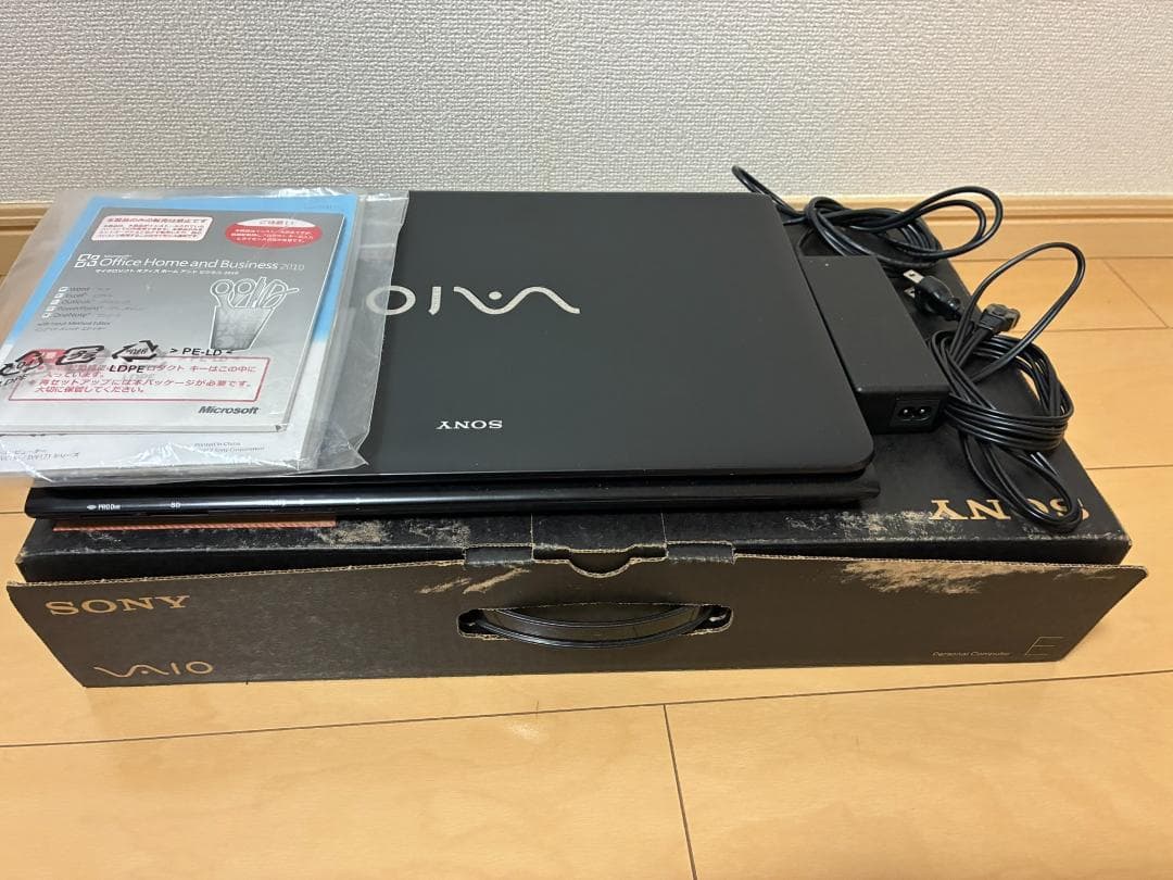 SONY VAIO ノートPC SVE151B11N SSD換装済