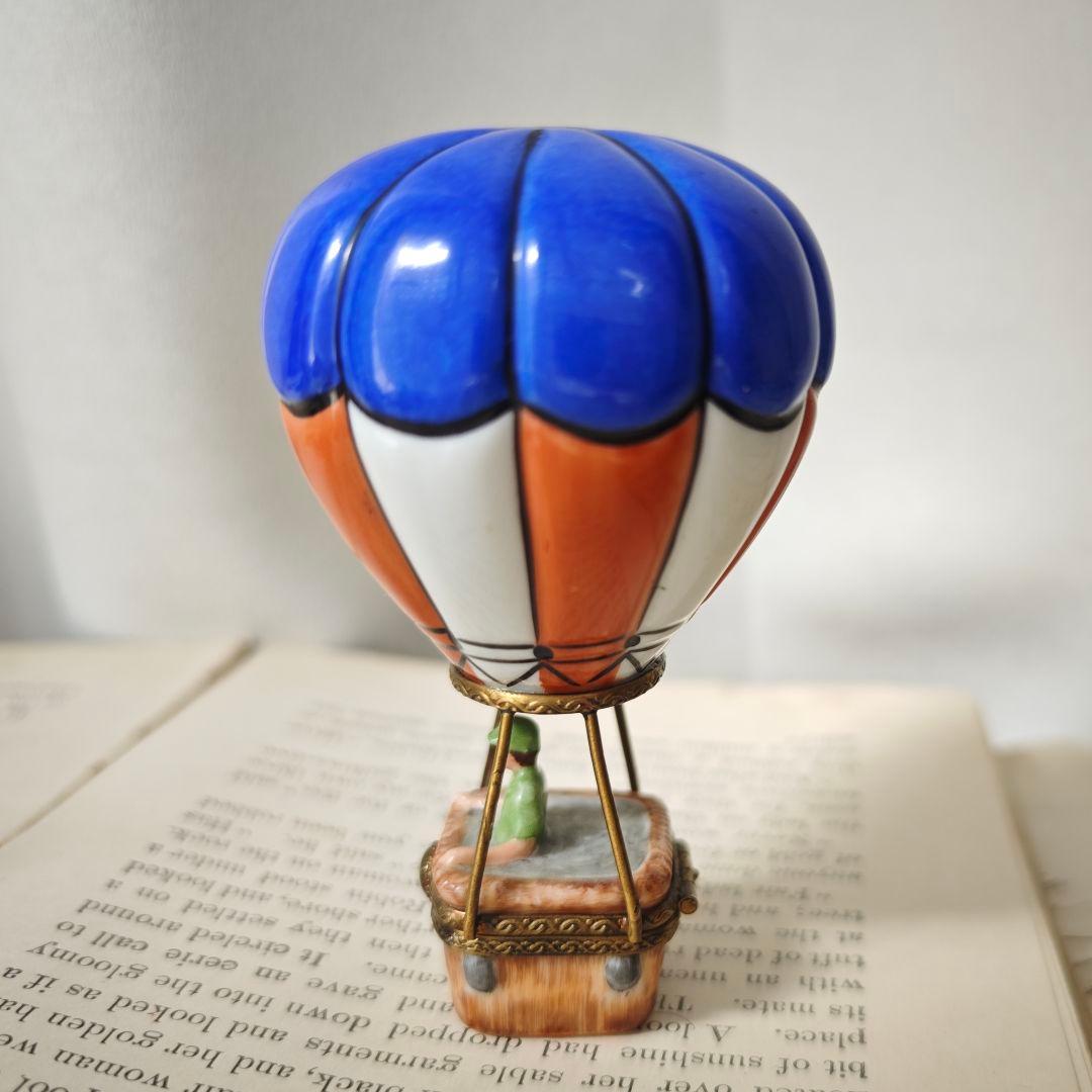 リモージュボックス　熱気球　フランス製小物入れ　陶器　ミニチュア