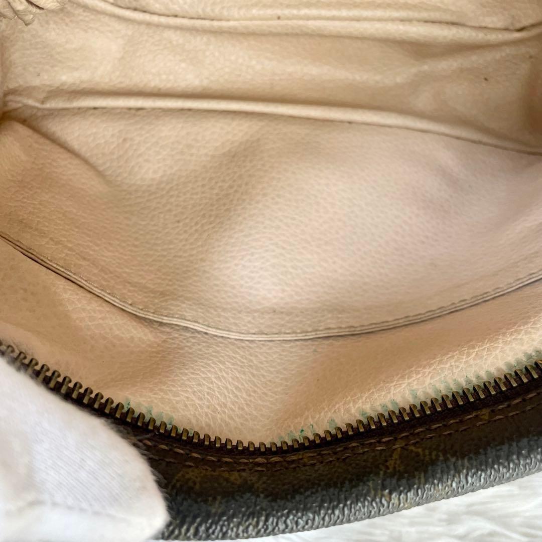 廃版品✨ルイ・ヴィトントゥルーストワレット　化粧ポーチ　モノグラム