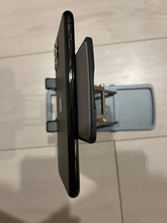 美品 iPhone 11 pro 256GB SIMフリー バッテリー86%