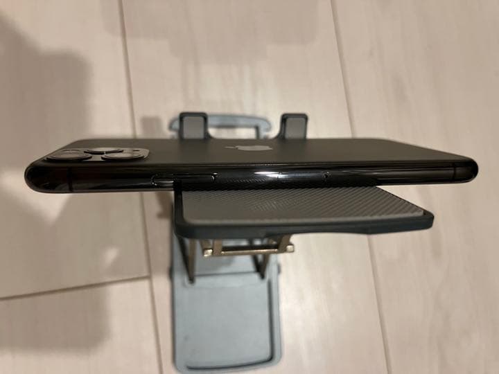 美品 iPhone 11 pro 256GB SIMフリー バッテリー86%