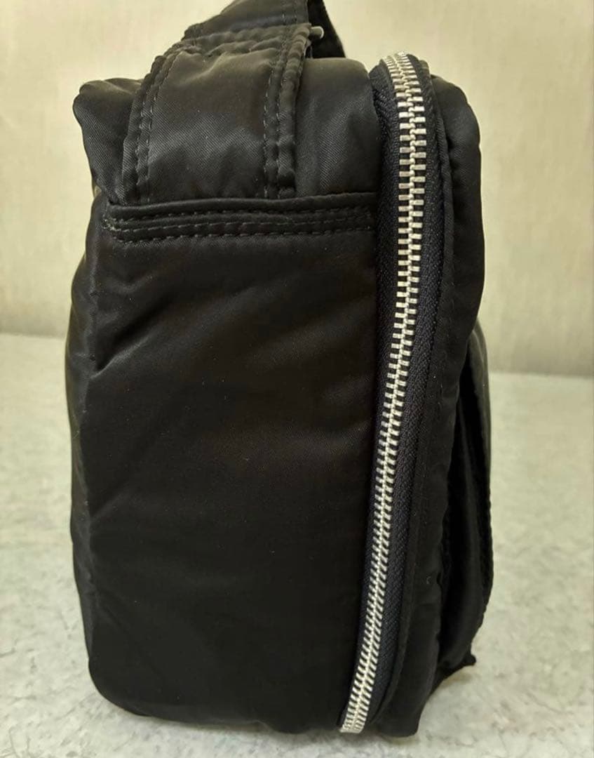 【美品】PORTERポーター吉田カバンタンカーショルダ ーバッグブラックLサイズ