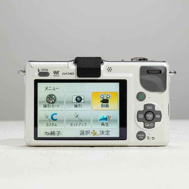 【写ルンです感覚のコンデジ】LUMIX DMC-GF2 32mm スマホ転送OK