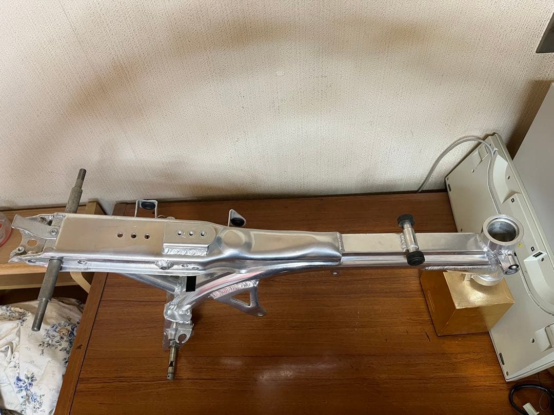 モンキー用アルミフレーム書類有り新品未使用！キーシリンダー等付属品多数！